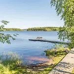 Hyvoelaen Moekit * Ähtäri