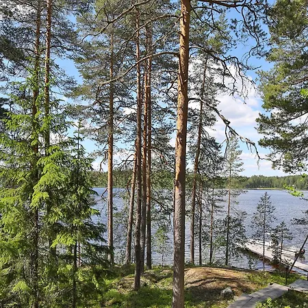 Hyvoelaen Moekit Tatil Evi