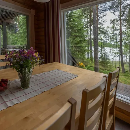Hyvoelaen Moekit Tatil Evi *