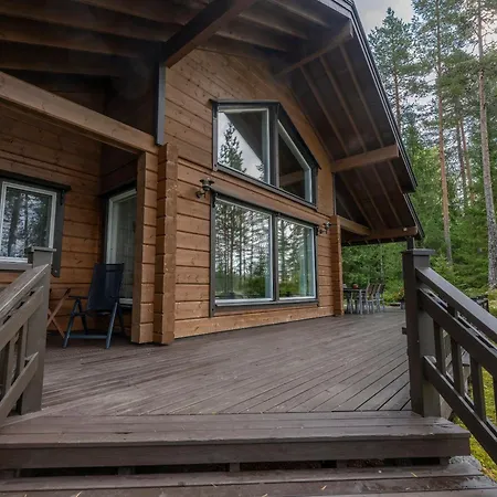 Hyvoelaen Moekit Tatil Evi Ähtäri