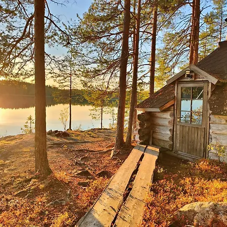 Nyaraló Hyvoelaen Moekit