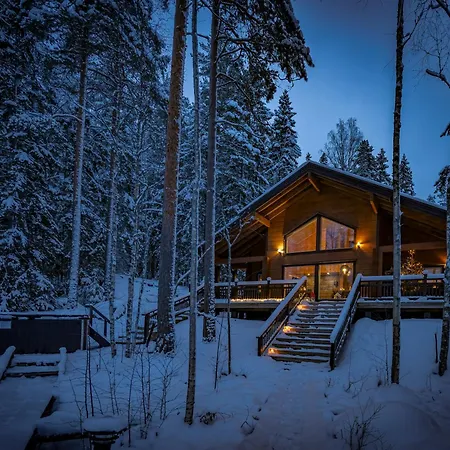 Hyvoelaen Moekit Ferienhaus Ähtäri