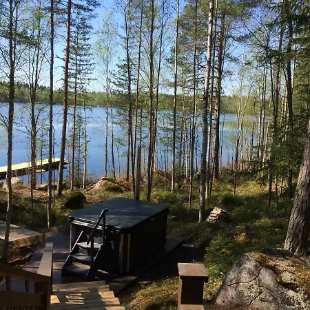 Holiday home Hyvoelaen Moekit Ahtari