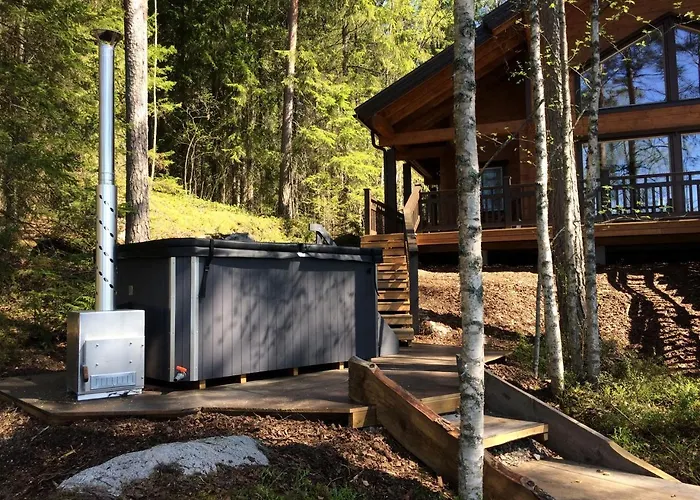 Hyvoelaen Moekit Casa vacanze Ähtäri